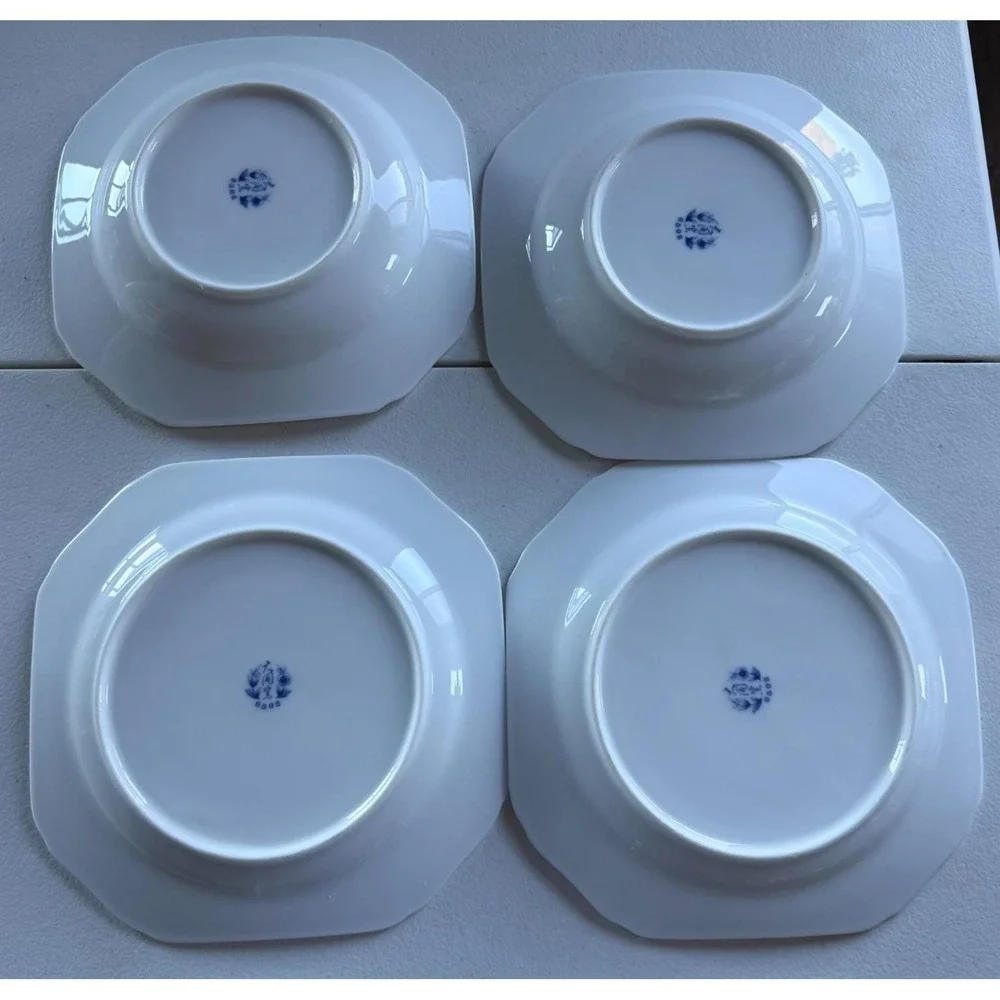 Set of 4 Square Royal Tatung 8